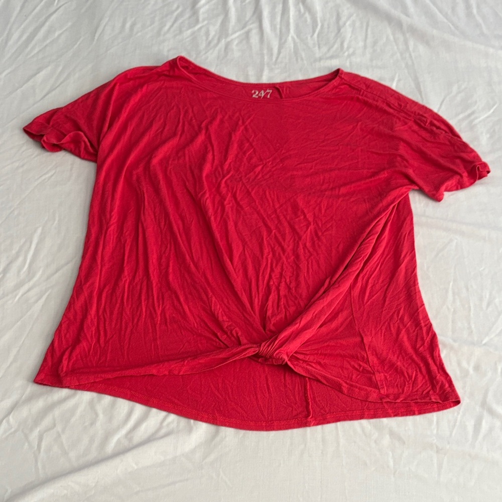 24/7 Bright Red Women's Short Sleeve Knot Tee